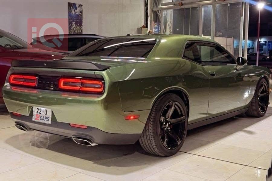 Dodge Challenger